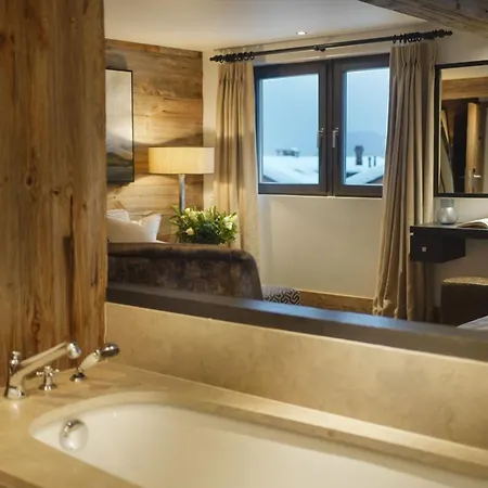 Chalet The *